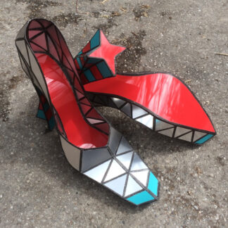 Sculpture by Jim Hake at Sivarulrasa Gallery